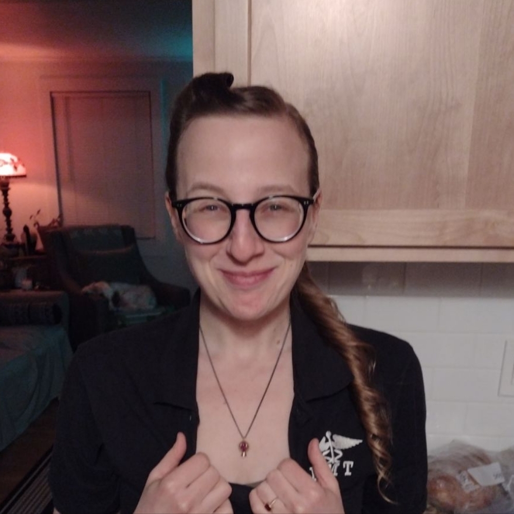 Meet your Posher, Molly